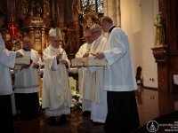 15.05.2022 - Wierni z Grobnik i Debrzyca oraz z dekanatu glubczyckiego pielgrzymowali do opolskiej katedry